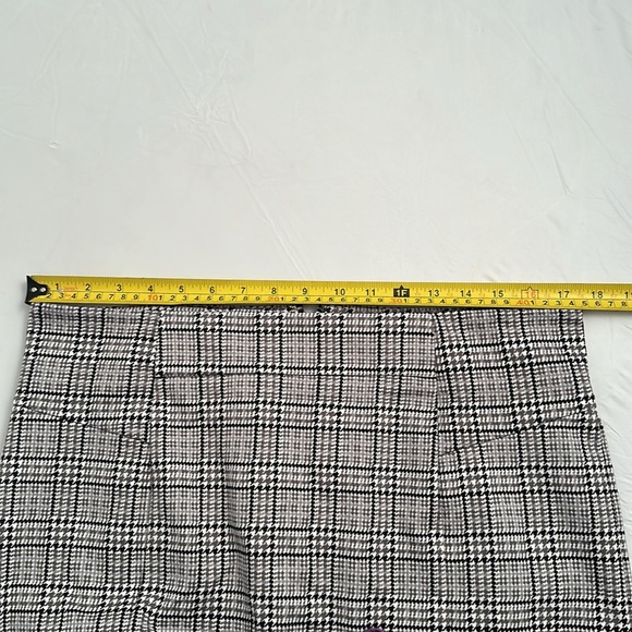 MICHAEL Michael Kors multicolor gray white black plaid stretch pencil skirt - Picture 9 of 12